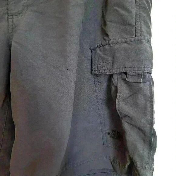 The North Face Men's Charcoal Nylon Cargo Shorts - Picture 8 of 13